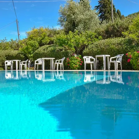 Stefanos Apartment